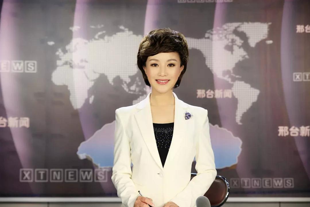 邢台市朗诵艺术协会副主席李力获主持人全国大奖